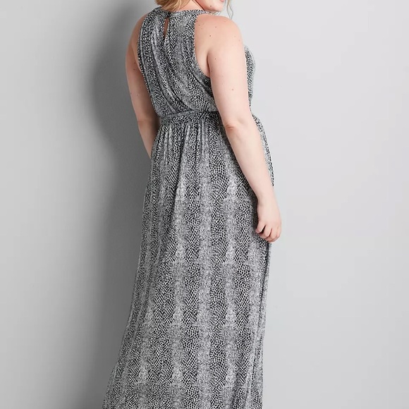 Halter mix print dress - Picture 9 of 9